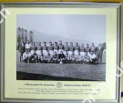 1. Mannschaft FC Grenchen - Wiederaufstieg 1956/57 (Originalphotographie hinter Glas mit gedruckter Aufstellung)